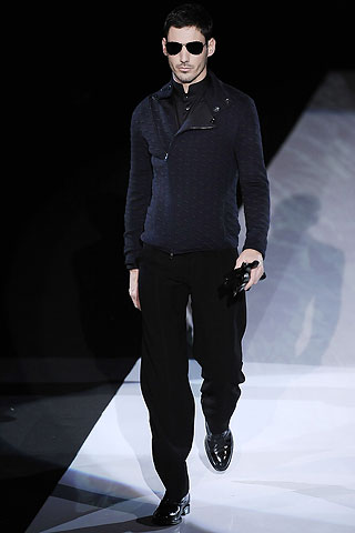 Giorgio Armani / - 2009-2010